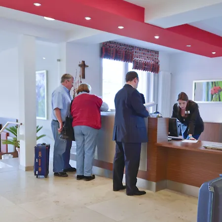 Klostergarten Hotel 3*