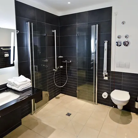 Klostergarten Hotel 3*