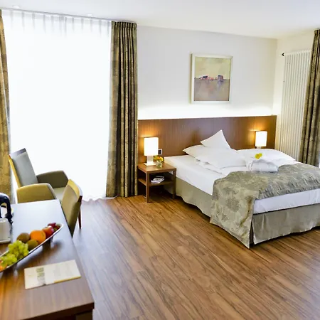 Klostergarten Hotel 3*