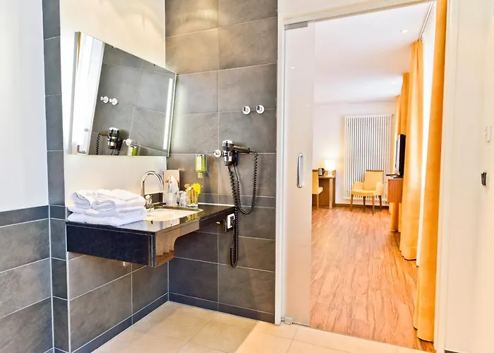 Klostergarten 케베라어