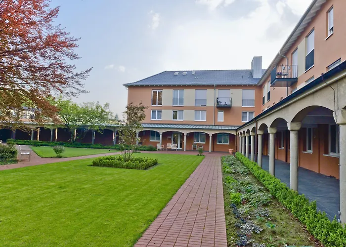 克劳斯特花园酒店 酒店 凯沃拉尔