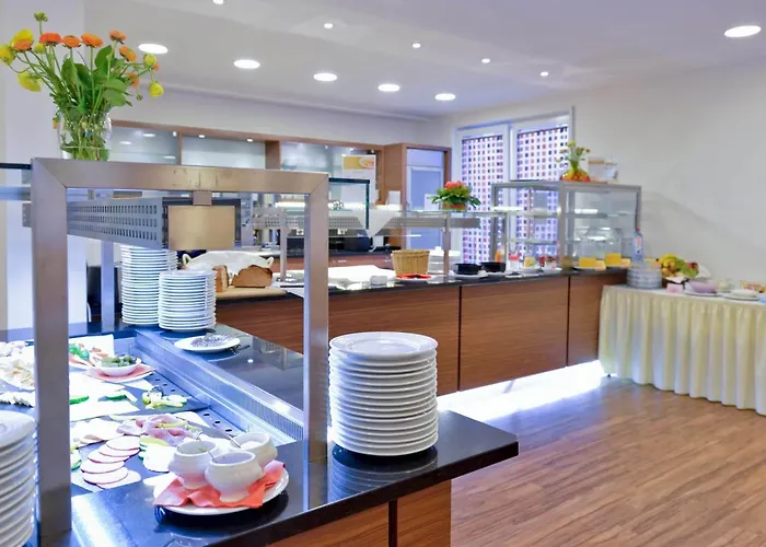 Klostergarten 호텔 3*